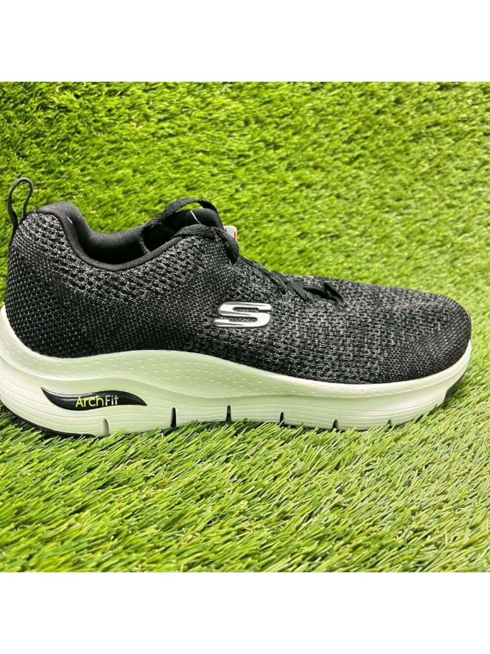 Skechers Arch Fit Paradyme Mens Size 8.5EE Black Athletic Running Shoes Sneakers